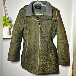 Marc New York by Andrew Marc women’s puffer jacket with removable hood green